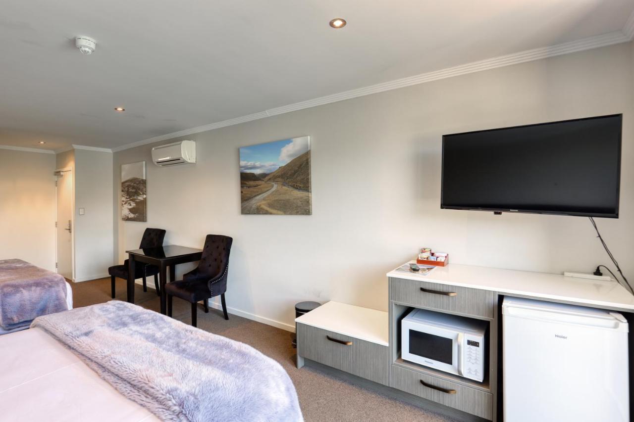 קרומוול Marsden Lake Resort Central Otago מראה חיצוני תמונה A typical motel room