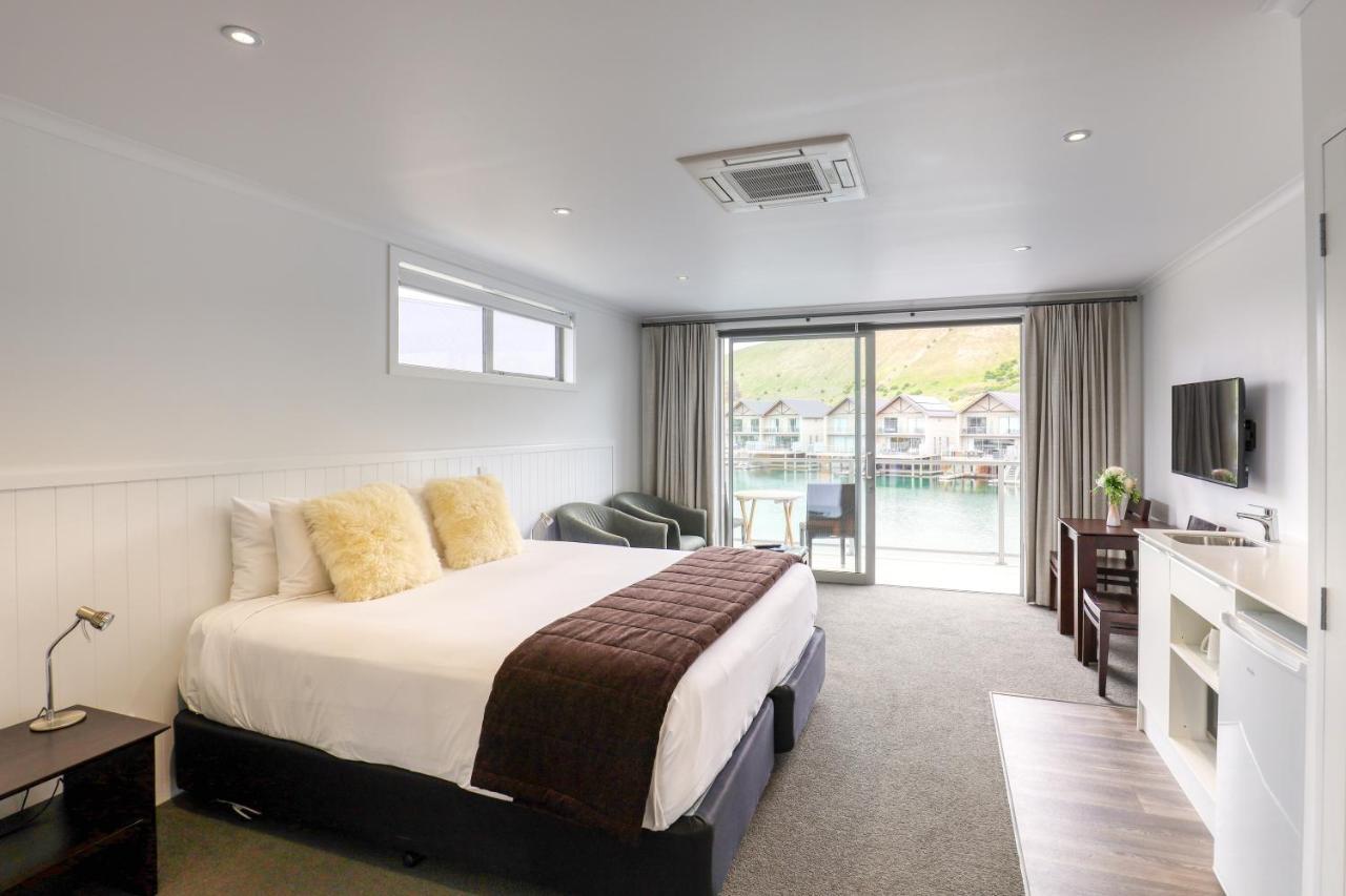קרומוול Marsden Lake Resort Central Otago מראה חיצוני תמונה A room at the hotel